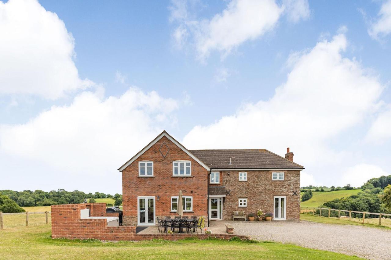 Wood Cottage Tenbury Bagian luar foto