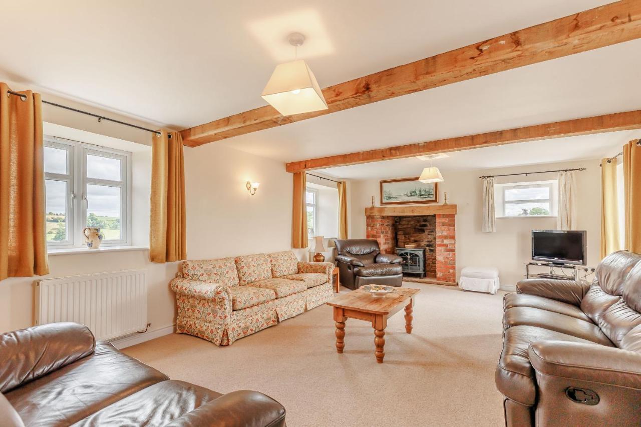 Wood Cottage Tenbury Bagian luar foto