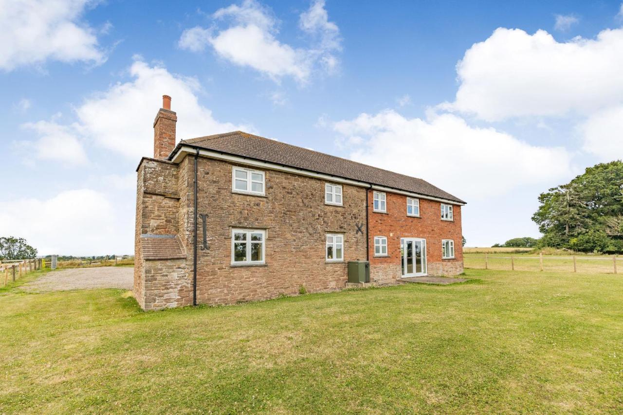 Wood Cottage Tenbury Bagian luar foto